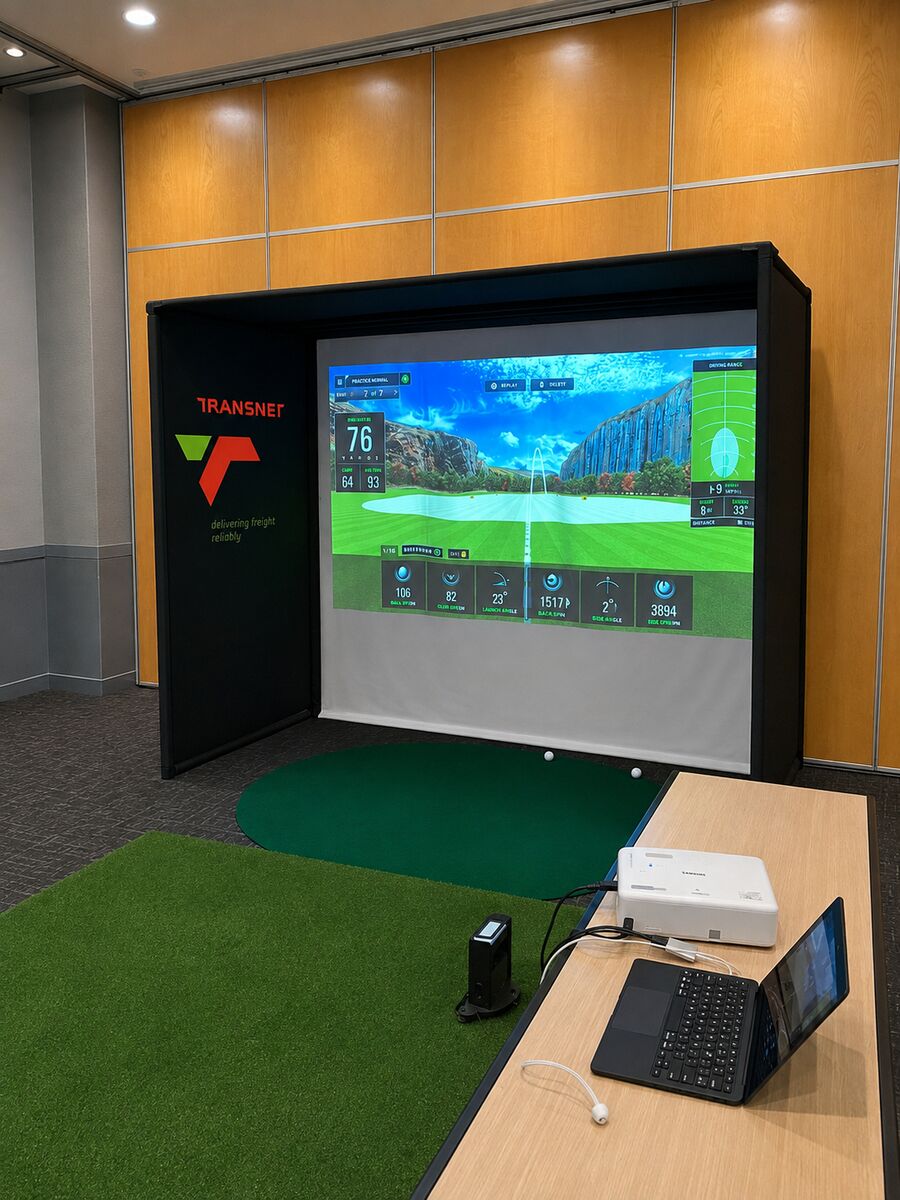Corporate golf simulator activation in the Transnet conference venue in Pretoria